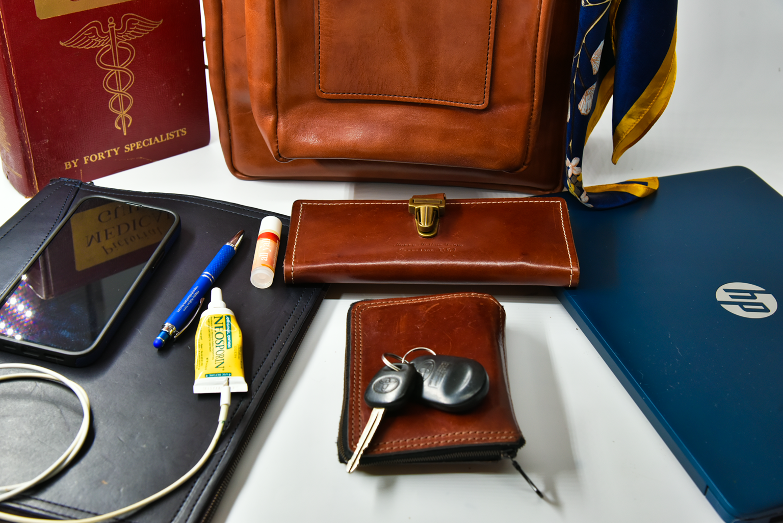 #color_harness med brown