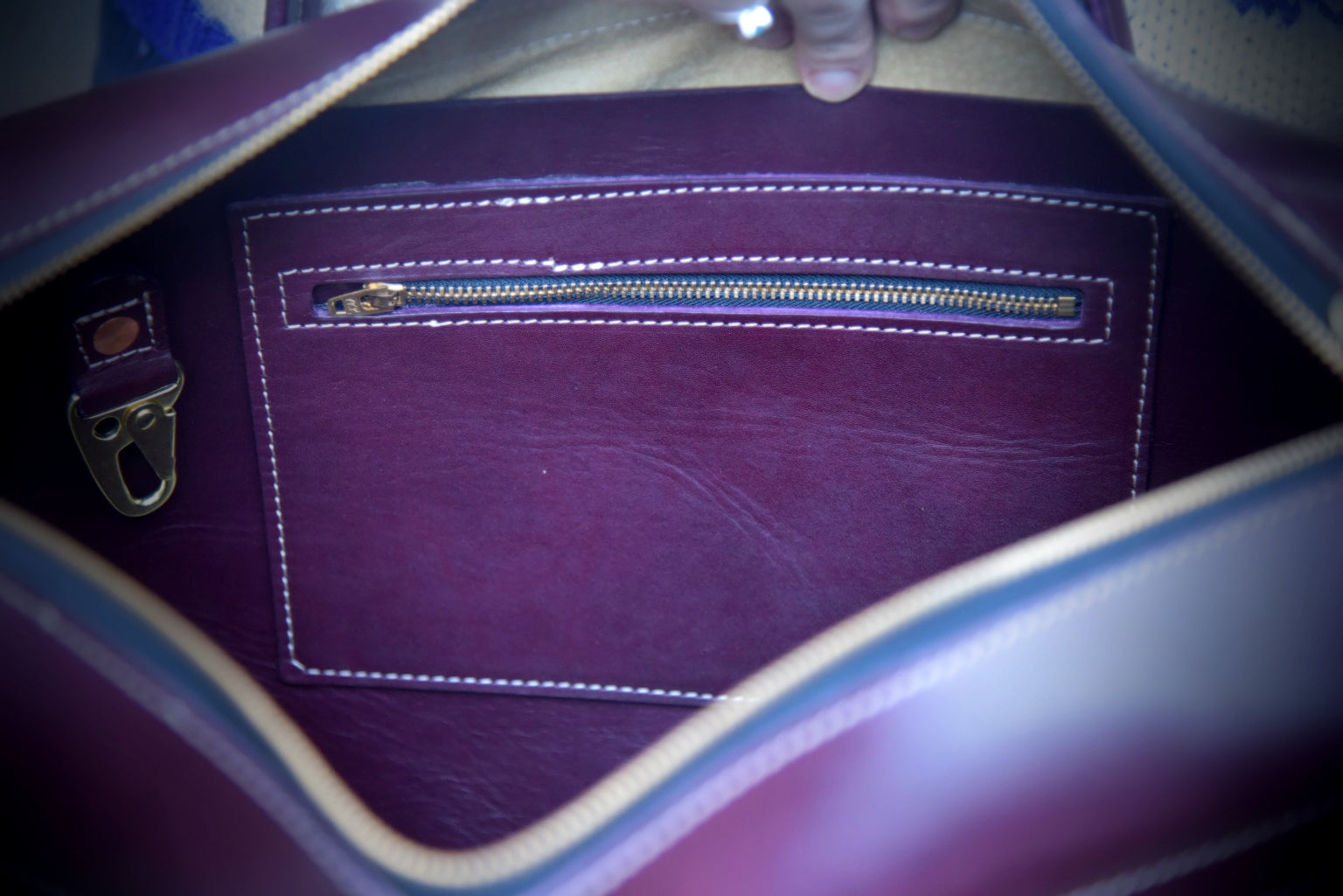 #color_plum
