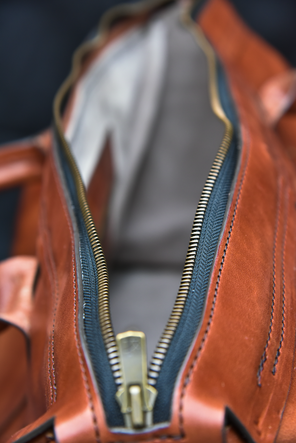 #color_harness med brown