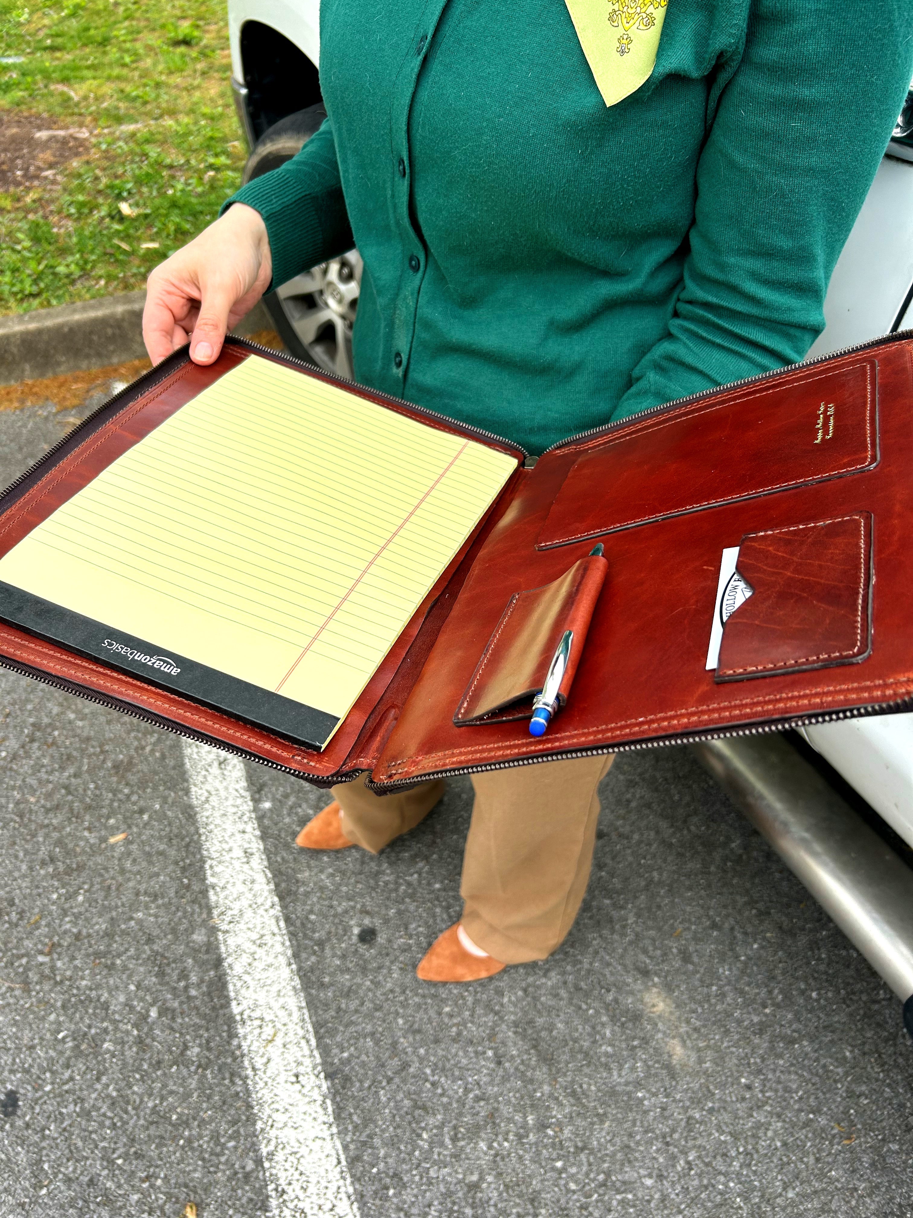 #color_harness burgundy