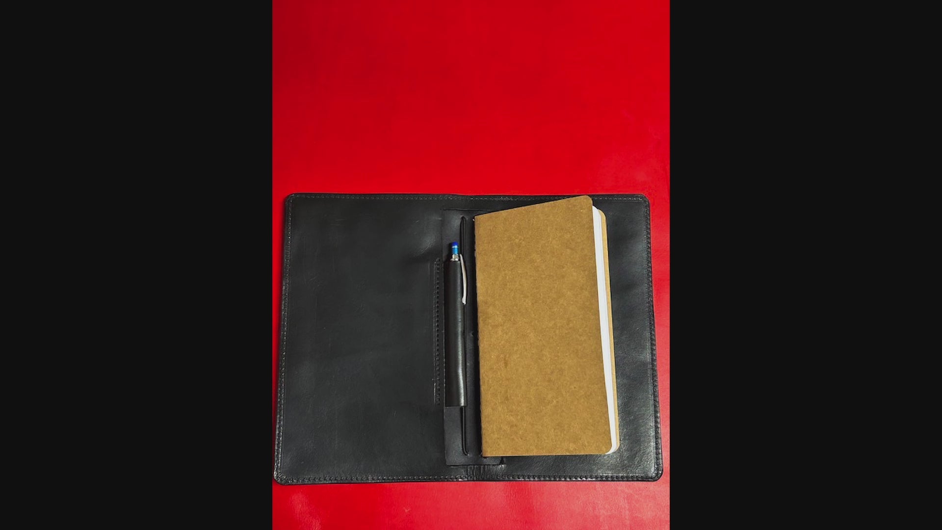 #color_harness black