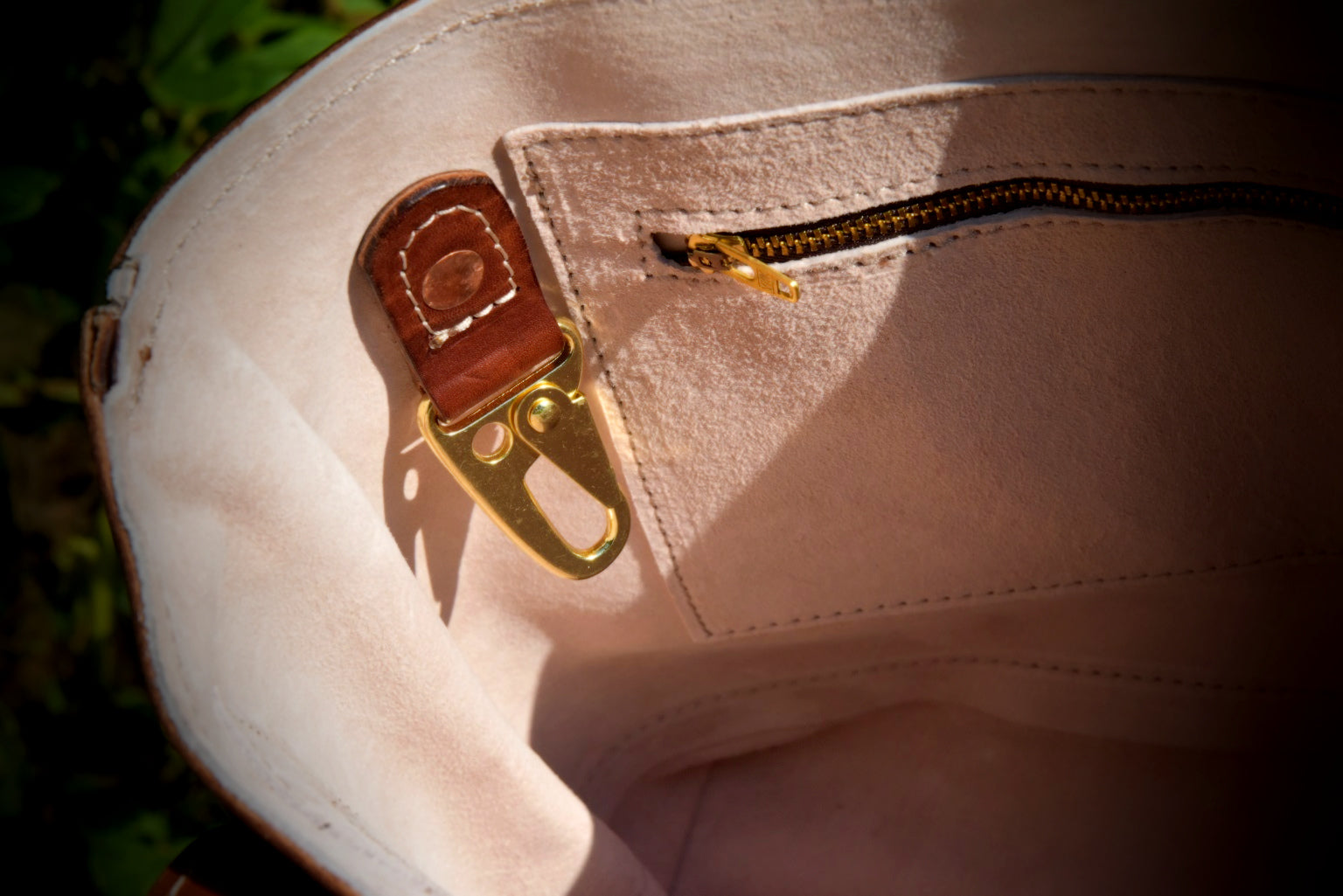 #color_harness med brown