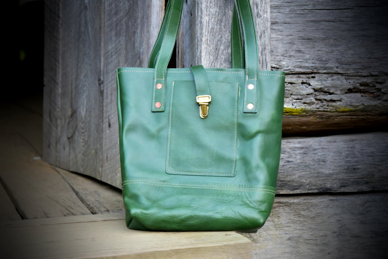#color_emerald