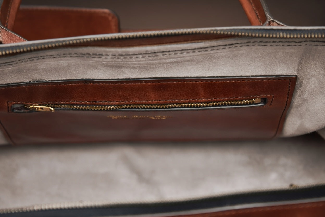 #color_harness med brown