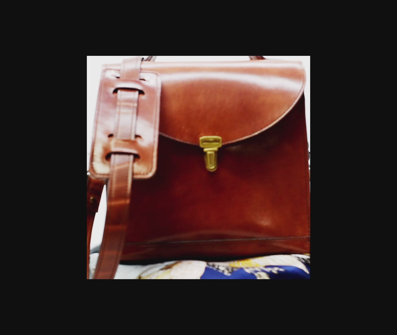 #color_harness med brown
