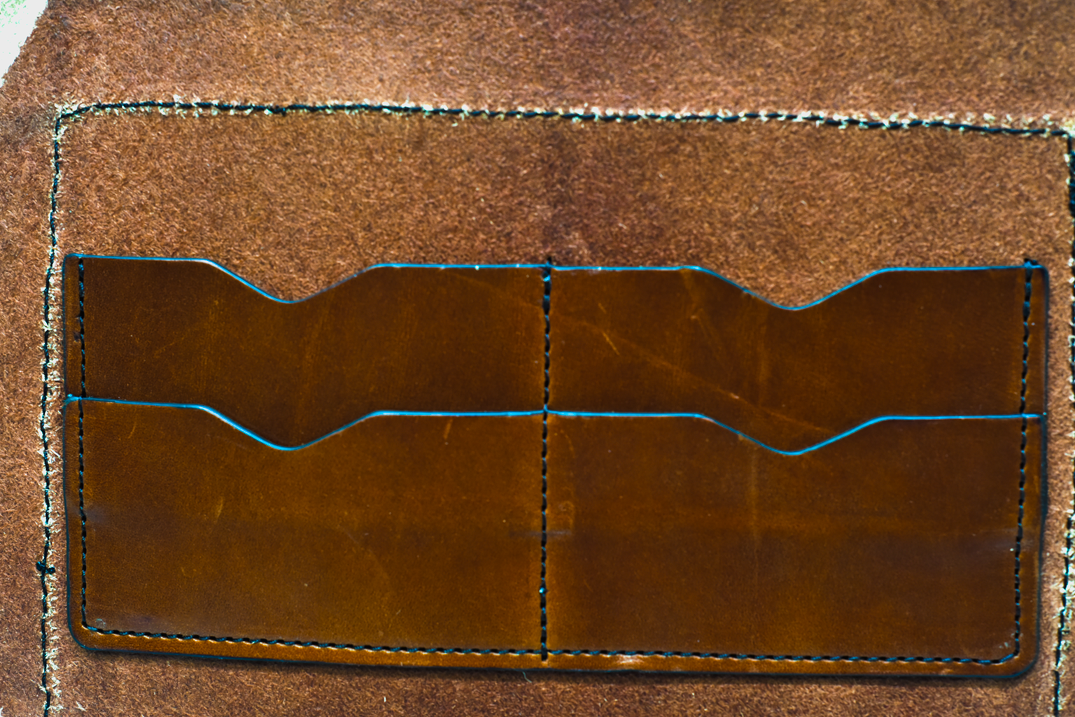 #color_harness med brown