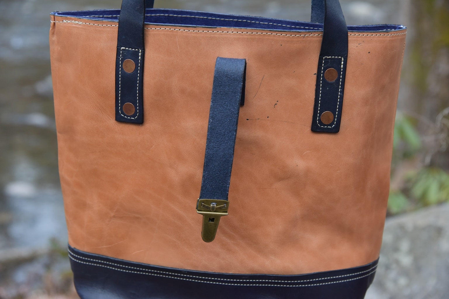 Special Russet Navy Tote